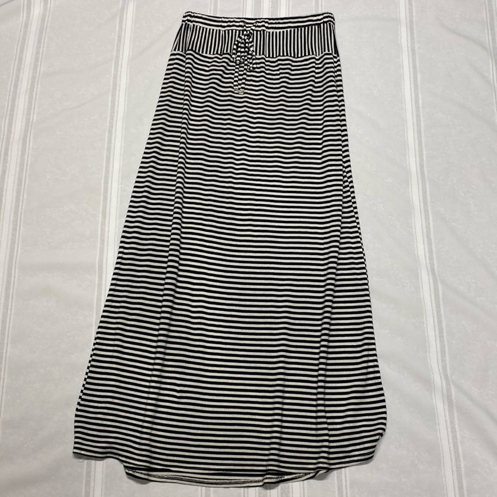 Two by Vince CAMUTO Striped Maxi Skirt